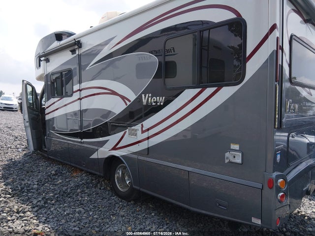 45564960 :رقم المزاد ، WDAPF4CCXF9608898 vin ، 2015 Mercedes-benz Sprinter 3500 مزاد بيع