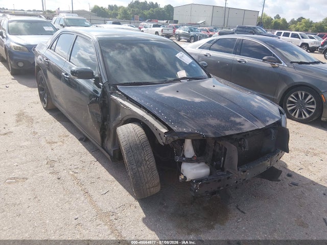 Auction sale of the 2021 Chrysler 300 300s, vin: 2C3CCABG8MH520182, lot number: 45564977