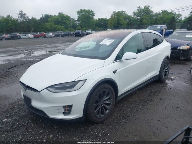 Tesla Model X 100d/75d/90d 2017 5YJXCDE25HF076494 Image 2