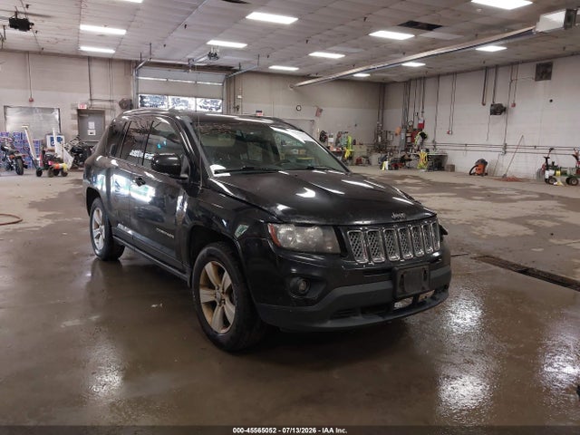 45565052 :رقم المزاد ، 1C4NJDEB3ED905014 vin ، 2014 Jeep Compass Latitude مزاد بيع