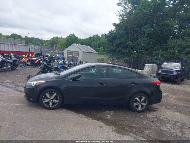 2018 Kia Forte Lx მანქანა იყიდება აუქციონზე, vin: 3KPFL4A71JE242616, აუქციონის ნომერი: 45565068