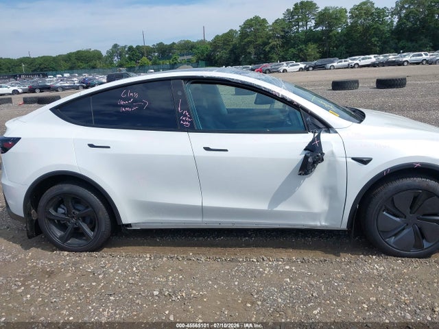 Продажа на аукционе авто 2026 Tesla Model Y All-wheel Drive/long Range Launch Series/premium All-wheel Drive, vin: 7SAYGDEE7TA451409, номер лота: 45565101