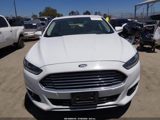 Ford Fusion Energi Titanium 2016 3FA6P0SUXGR144712 Image 12