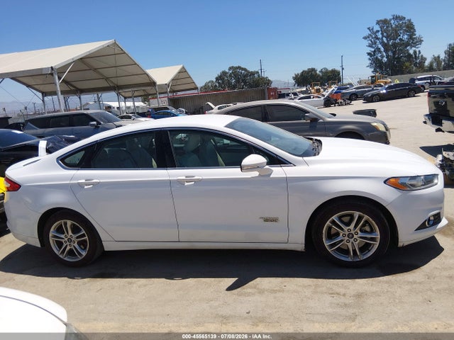 Ford Fusion Energi Titanium 2016 3FA6P0SUXGR144712 Image 13