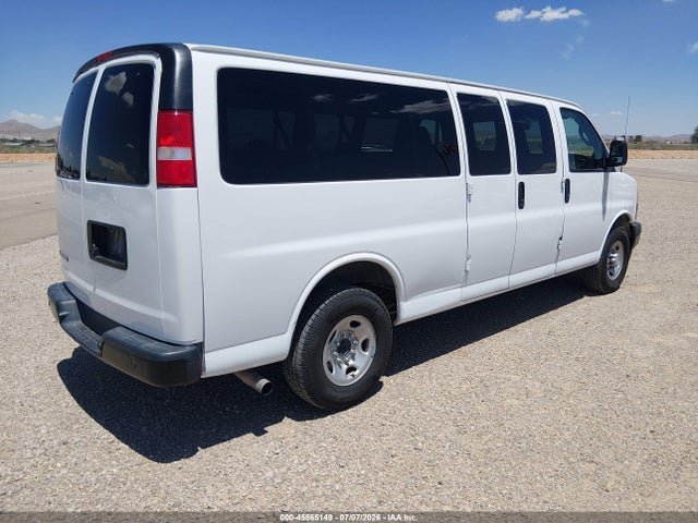 1GAZGNFG2L1251517 Chevrolet Express Passenger Rwd 3500 Extended Wheelbase Ls