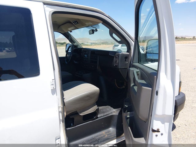 1GAZGNFG2L1251517 Chevrolet Express Passenger Rwd 3500 Extended Wheelbase Ls