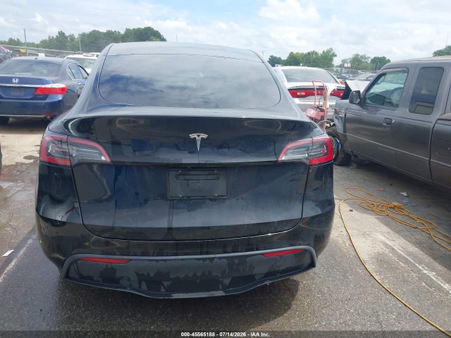 Продаж на аукціоні авто 2025 Tesla Model Y Long Range Dual Motor Rear-wheel Drive, vin: 7SAYGDED6SA352618, номер лоту: 45565188