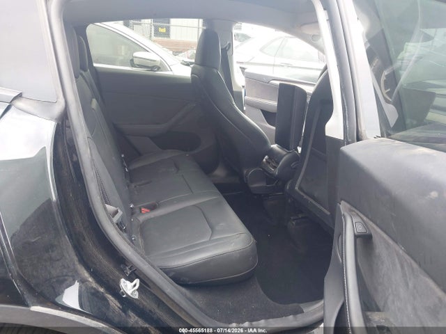 Продаж на аукціоні авто 2025 Tesla Model Y Long Range Dual Motor Rear-wheel Drive, vin: 7SAYGDED6SA352618, номер лоту: 45565188