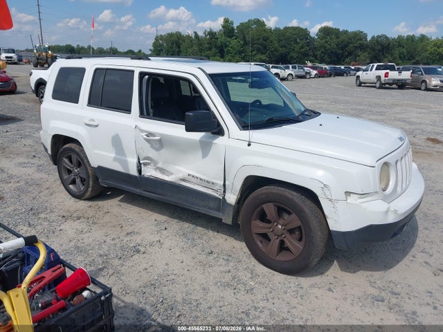 Продажа на аукционе авто 2014 Jeep Patriot High Altitude, vin: 1C4NJPFA0ED680235, номер лота: 45565233