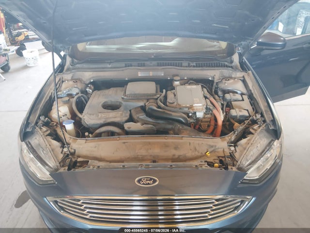 3FA6P0UU8JR279126 Ford Fusion Hybrid S