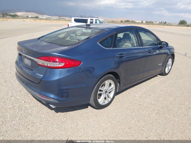 3FA6P0UU8JR279126 Ford Fusion Hybrid S