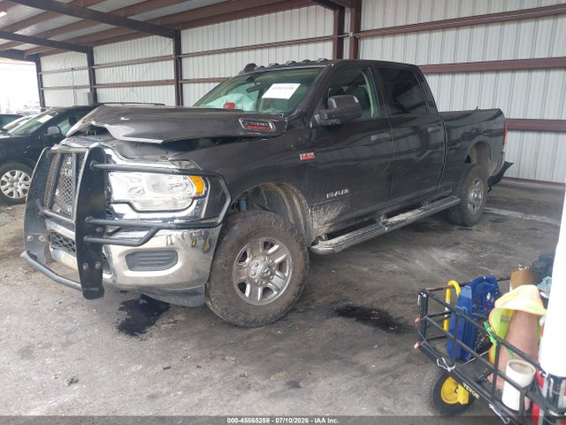 45565258 :رقم المزاد ، 3C6UR5CJ0LG101099 vin ، 2020 Ram 2500 Tradesman  4x4 6'4 Box مزاد بيع