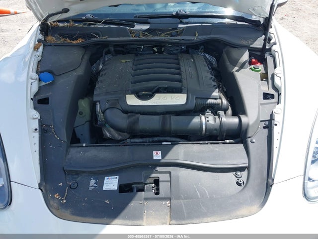 45565267 :رقم المزاد ، WP1AA2A2XELA01349 vin ، 2014 Porsche Cayenne مزاد بيع