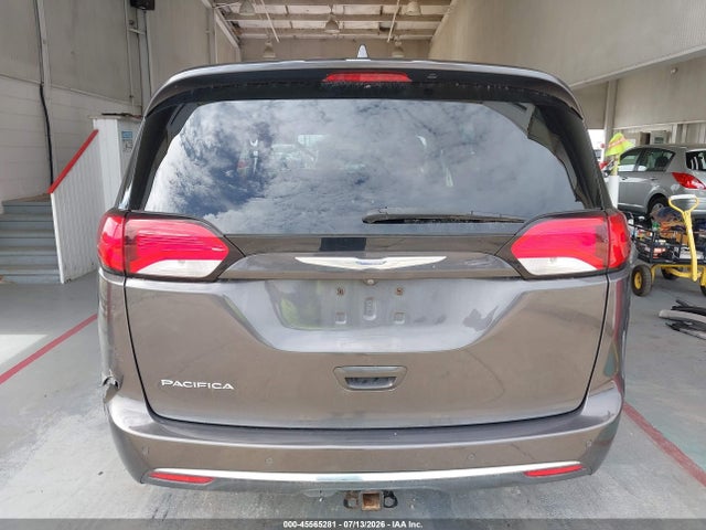 Продаж на аукціоні авто 2017 Chrysler Pacifica Touring-l Plus, vin: 2C4RC1EG7HR752435, номер лоту: 45565281