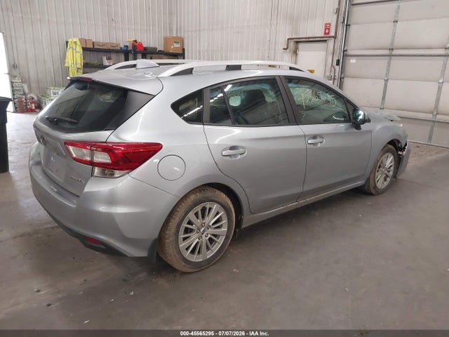 45565295 :رقم المزاد ، 4S3GTAD60J3715810 vin ، 2018 Subaru Impreza 2.0i Premium مزاد بيع