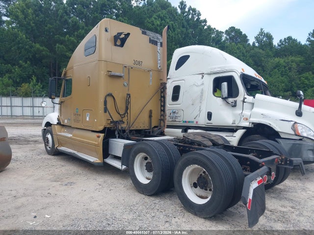 Продажа на аукционе авто 2011 Freightliner Conventional Columbia, vin: 1FUJA6DR4BDAS5245, номер лота: 45565307
