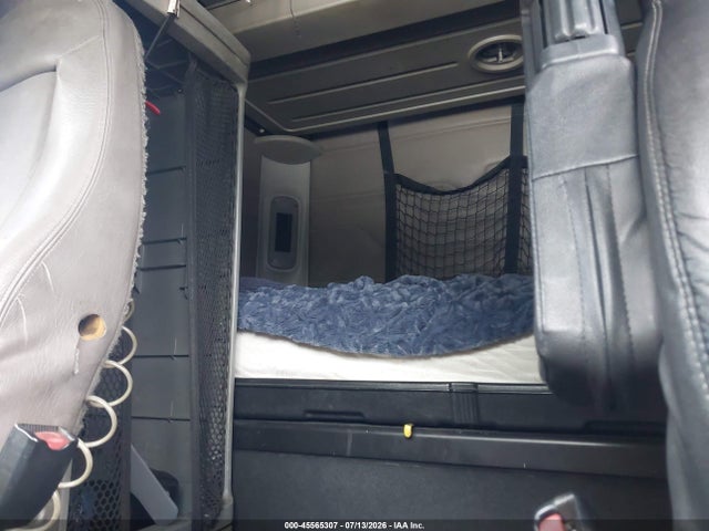Продажа на аукционе авто 2011 Freightliner Conventional Columbia, vin: 1FUJA6DR4BDAS5245, номер лота: 45565307