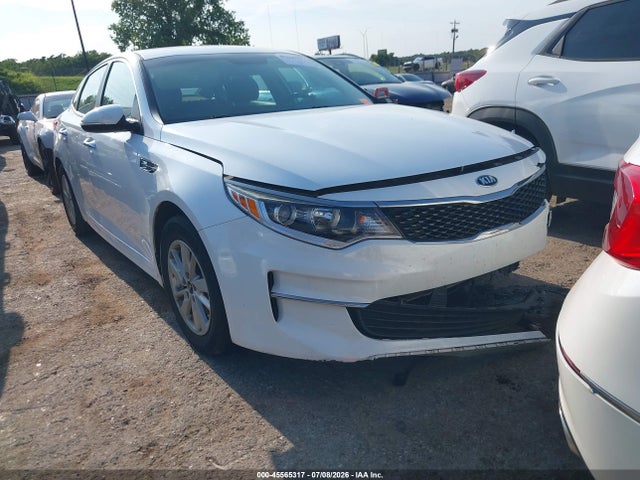 Продаж на аукціоні авто 2017 Kia Optima Lx, vin: 5XXGT4L30HG140028, номер лоту: 45565317
