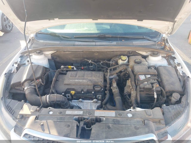 1G1PC5SBXE7438887 Chevrolet Cruze 1lt Auto