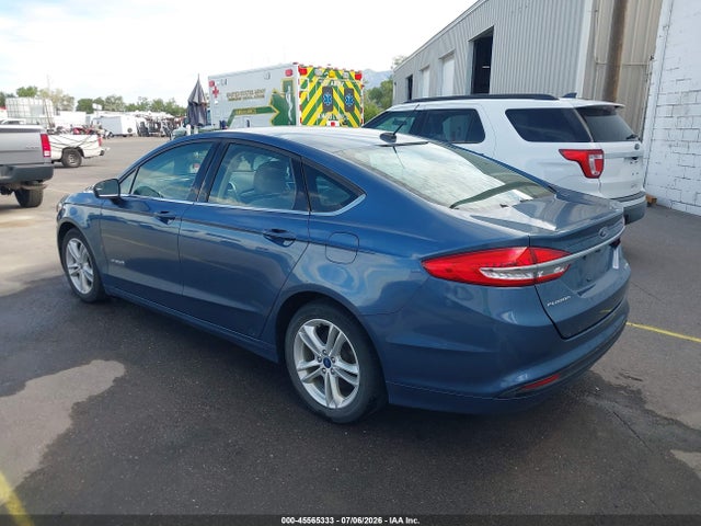3FA6P0UU3JR254635 Ford Fusion Hybrid S