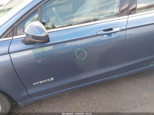 3FA6P0UU3JR254635 Ford Fusion Hybrid S
