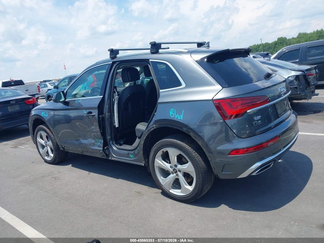 Продажа на аукционе авто 2023 Audi Q5 Premium Plus 45 Tfsi S Line Quattro, vin: WA1EAAFY5P2170224, номер лота: 45565353