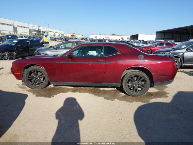 Продажа на аукционе авто 2017 Dodge Challenger Sxt, vin: 2C3CDZAG3HH598131, номер лота: 45565393