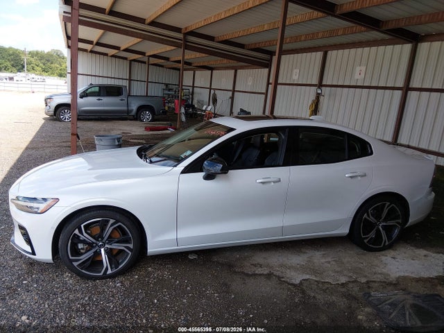 45565395 :رقم المزاد ، 7JRL12TM8RG308141 vin ، 2024 Volvo S60 B5 Ultimate Dark Theme مزاد بيع