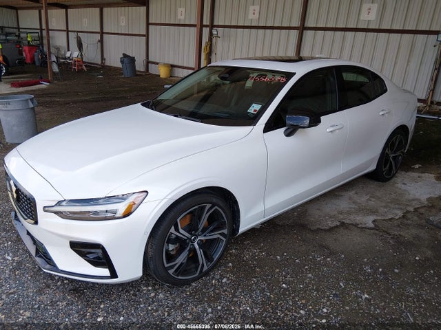 45565395 :رقم المزاد ، 7JRL12TM8RG308141 vin ، 2024 Volvo S60 B5 Ultimate Dark Theme مزاد بيع