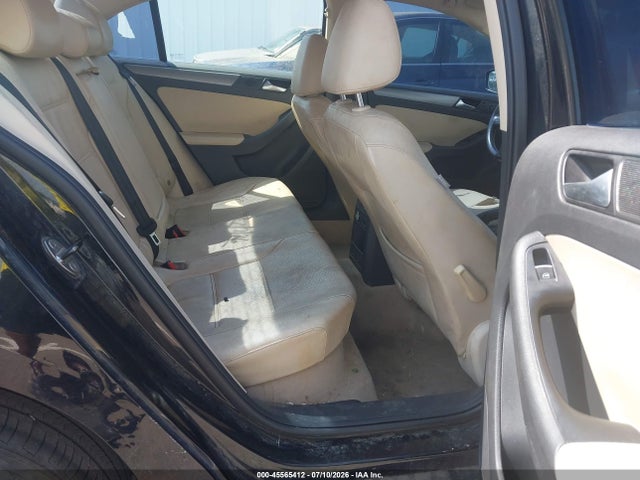 45565412 :رقم المزاد ، 3VWLL7AJ7DM391457 vin ، 2013 Volkswagen Jetta 2.0l Tdi مزاد بيع