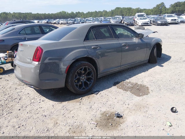45565423 :رقم المزاد ، 2C3CCABG3KH533435 vin ، 2019 Chrysler 300 300s مزاد بيع