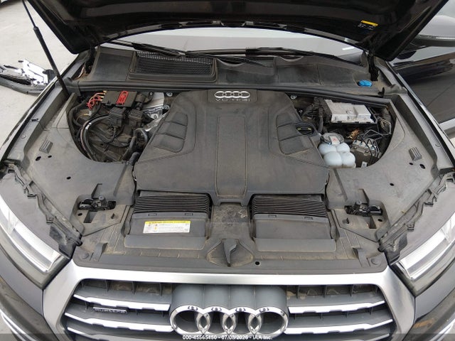 Audi Q7 3.0t Premium 2018 WA1VAAF70JD019312 Image 10