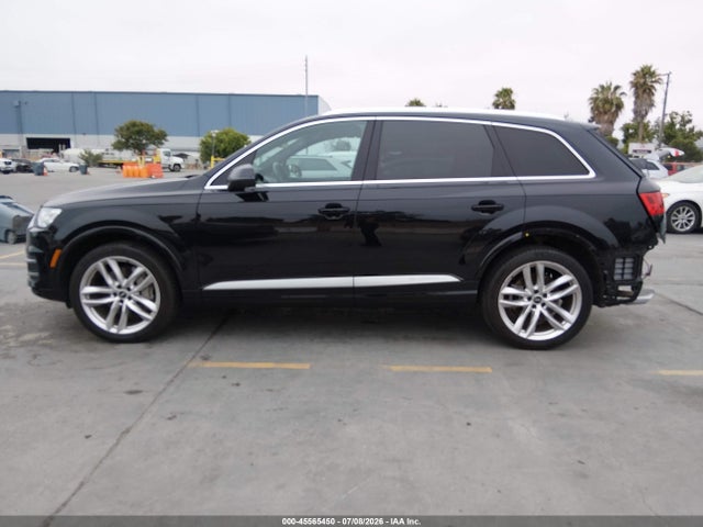 Audi Q7 3.0t Premium 2018 WA1VAAF70JD019312 Image 15
