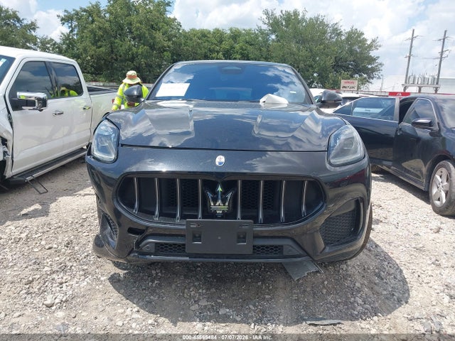 45565484 :رقم المزاد ، ZN6PMDAA0R7449523 vin ، 2024 Maserati Grecale Gt مزاد بيع