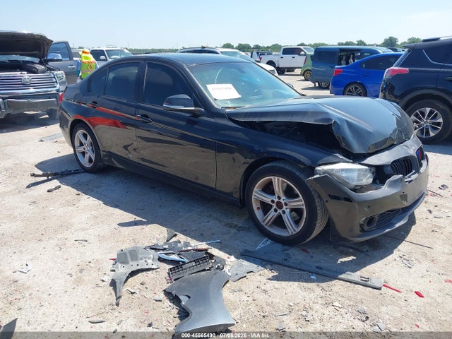 45565490 :رقم المزاد ، WBA3B1C57EP679054 vin ، 2014 Bmw 320i مزاد بيع