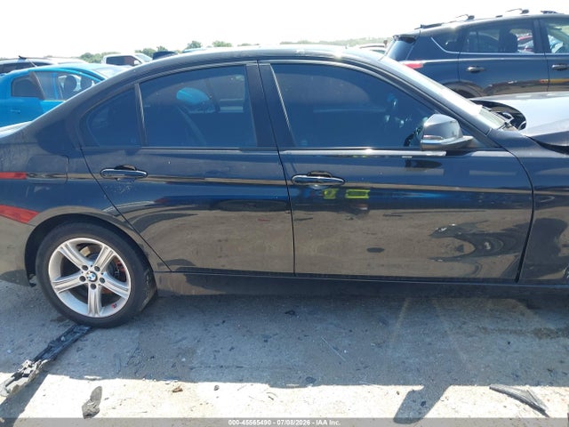 45565490 :رقم المزاد ، WBA3B1C57EP679054 vin ، 2014 Bmw 320i مزاد بيع