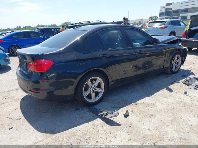 45565490 :رقم المزاد ، WBA3B1C57EP679054 vin ، 2014 Bmw 320i مزاد بيع