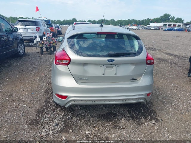 Auction sale of the 2015 Ford Focus Se, vin: 1FADP3K25FL386814, lot number: 45565529