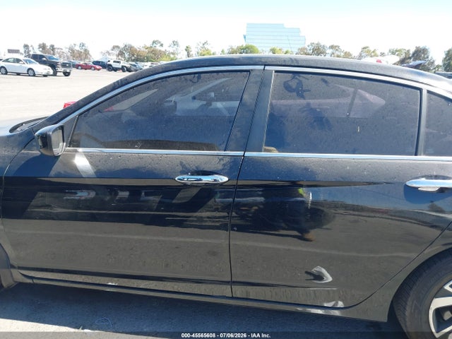 Honda ACCORD LX 2017 1HGCR2F33HA055338 Image 15