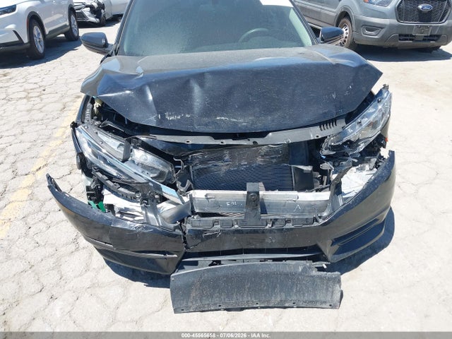 Продажа на аукционе авто 2016 Honda Civic Lx, vin: 2HGFC2F56GH500221, номер лота: 45565658