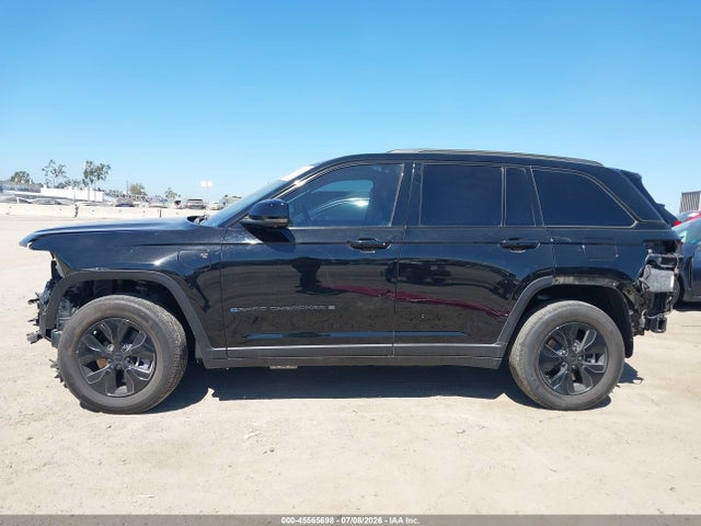 Продажа на аукционе авто 2024 Jeep Grand Cherokee 4xe, vin: 1C4RJYB64RC713595, номер лота: 45565698