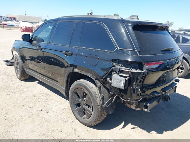 Продажа на аукционе авто 2024 Jeep Grand Cherokee 4xe, vin: 1C4RJYB64RC713595, номер лота: 45565698