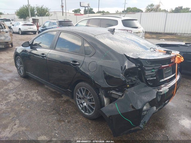 45565721 :رقم المزاد ، 3KPF54AD9PE682690 vin ، 2023 Kia Forte Gt-line مزاد بيع