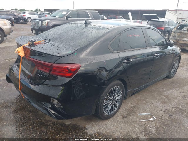45565721 :رقم المزاد ، 3KPF54AD9PE682690 vin ، 2023 Kia Forte Gt-line مزاد بيع