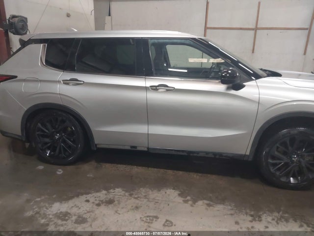 Продаж на аукціоні авто 2022 Mitsubishi Outlander Black Edition 2wd/se 2.5 2wd/se Launch Edition 2wd, vin: JA4J3UA89NZ078541, номер лоту: 45565730