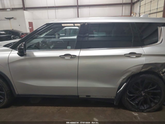 Продаж на аукціоні авто 2022 Mitsubishi Outlander Black Edition 2wd/se 2.5 2wd/se Launch Edition 2wd, vin: JA4J3UA89NZ078541, номер лоту: 45565730