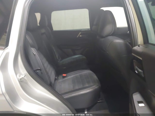 Продаж на аукціоні авто 2022 Mitsubishi Outlander Black Edition 2wd/se 2.5 2wd/se Launch Edition 2wd, vin: JA4J3UA89NZ078541, номер лоту: 45565730