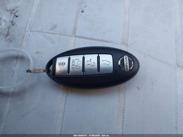 45565751 :رقم المزاد ، 1N4BZ0CP9HC303236 vin ، 2017 Nissan Leaf S مزاد بيع
