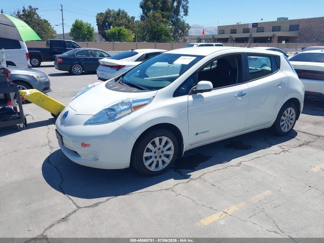2017 Nissan Leaf S მანქანა იყიდება აუქციონზე, vin: 1N4BZ0CP9HC303236, აუქციონის ნომერი: 45565751