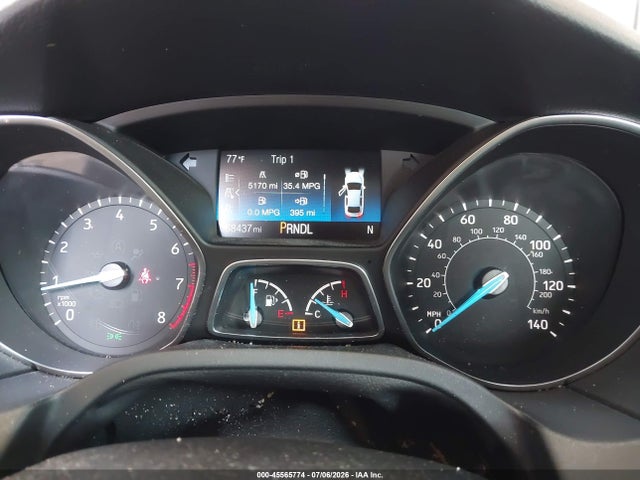 1FADP3F25JL328284 Ford FOCUS SE